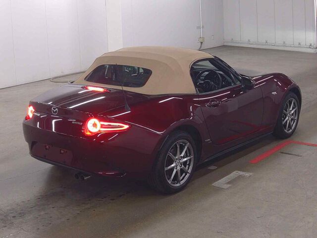 2025 Mazda Roadster 35th Anniversary Commemoration auction photo 5