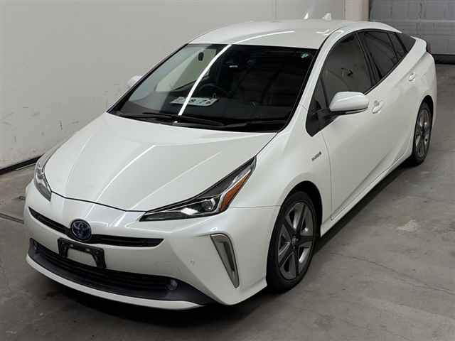 2019 Toyota Prius Sツーリングセレクション auction photo 4
