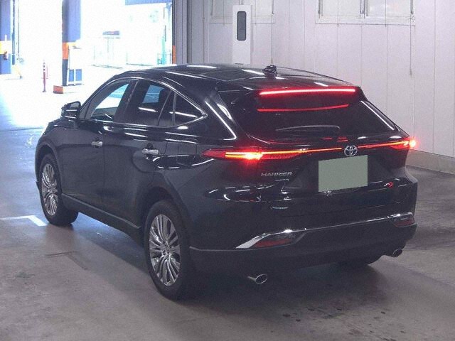 2024 Toyota Harrier Z Leather Package auction photo 2