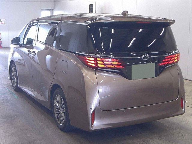 2025 Toyota Alphard Z auction photo 2