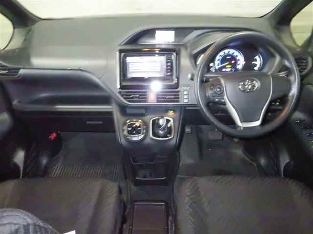 2014 Toyota Noah ハイブリッドX auction photo 3