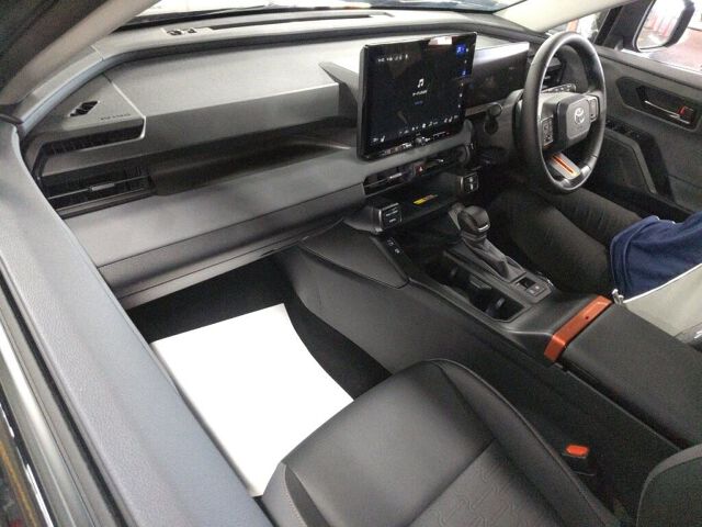 2026 Toyota RAV4 アドベンチャー 4WD auction photo 3