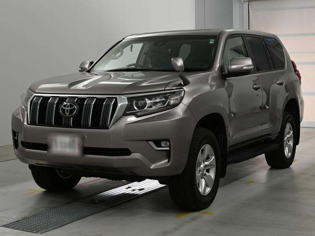 Japan Auction Vehicles 14 2022 Toyota Land Cruiser Prado TX 4WD auction photo