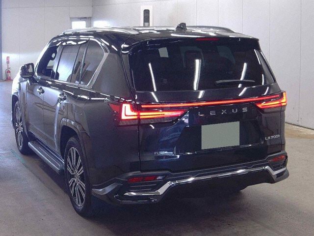 2025 Lexus LX LX700H 4WD auction photo 2