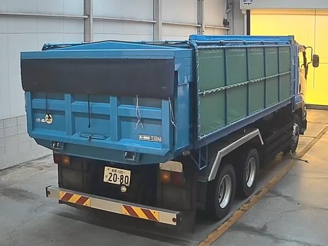 2012 Isuzu Forward dump auction photo 2