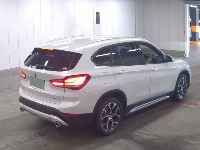 2020 BMW X1 XDRIV18D Xライン 4WD auction photo 5
