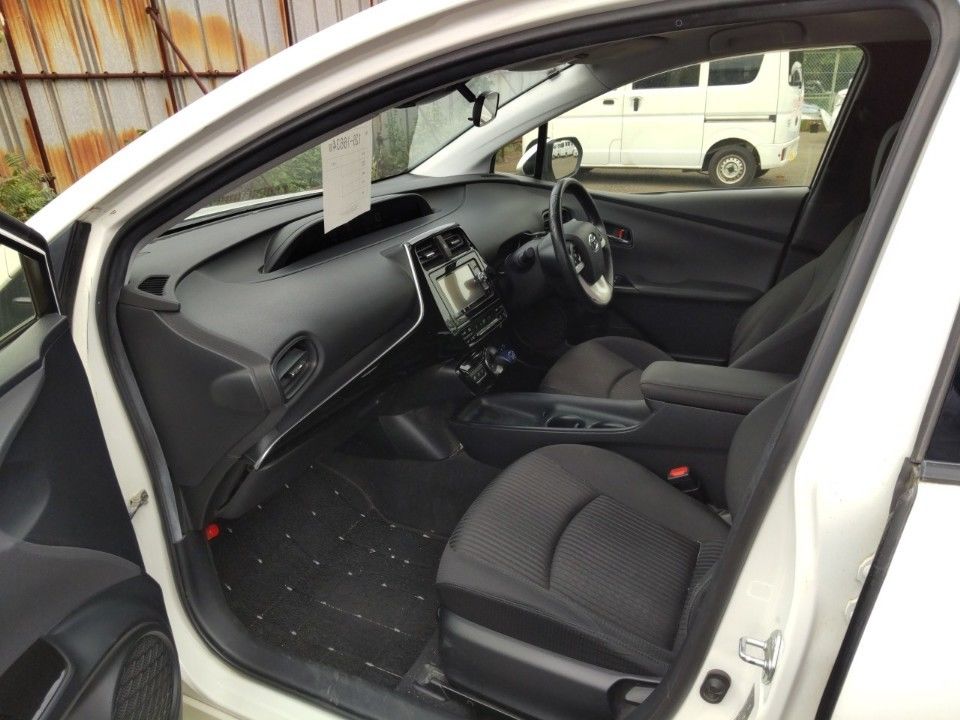 2016 Toyota Prius auction photo 16