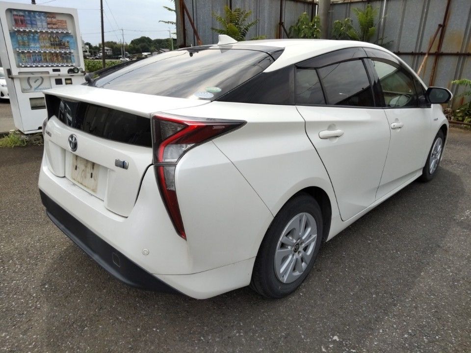 2016 Toyota Prius auction photo 2
