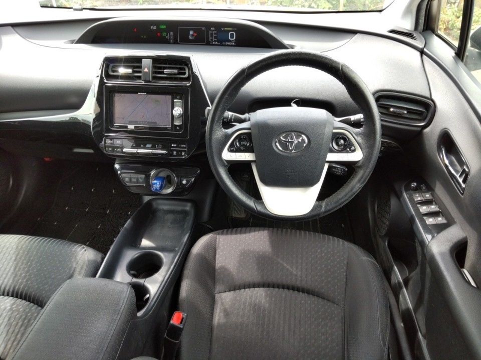 2016 Toyota Prius auction photo 3