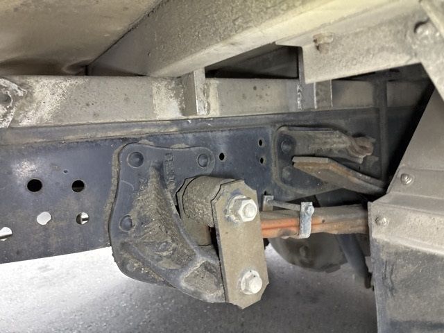 2011 Isuzu Elf auction photo 16