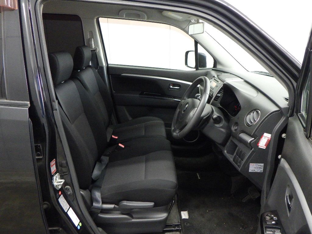 2009 Suzuki Wagon R スティングレーT auction photo 6