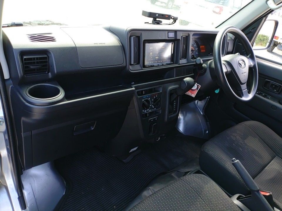 2020 Daihatsu ハイゼット カーゴ auction photo 16