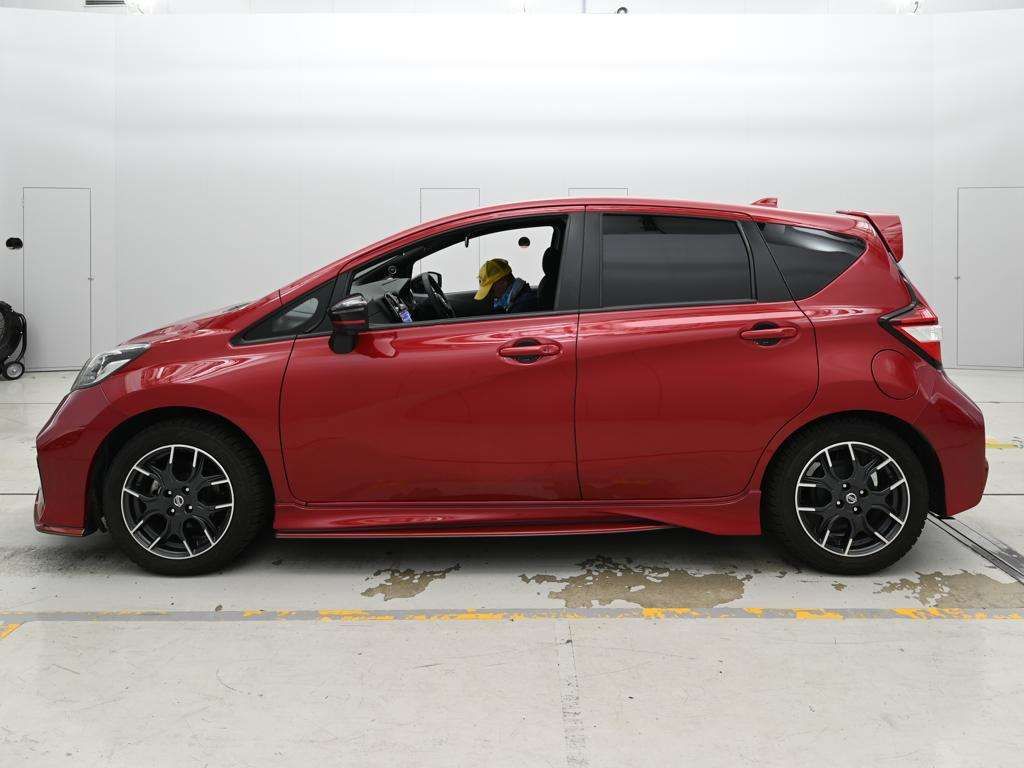 2019 Nissan Note e-パワーニスモ S auction photo 4