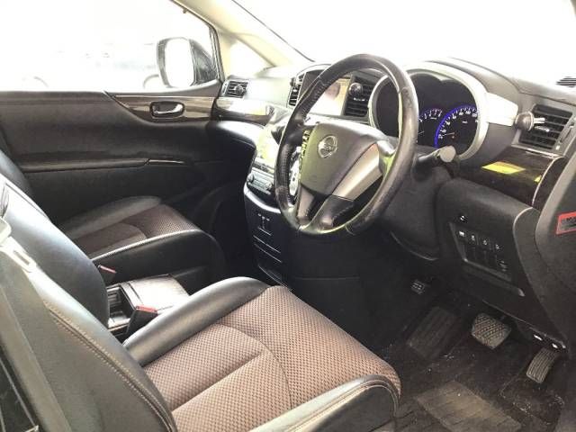 2010 Nissan Elgrand 250ハイウェイスター auction photo 5