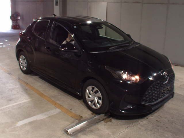 Japan Auction Vehicles 6 2024 Toyota Yaris X auction photo