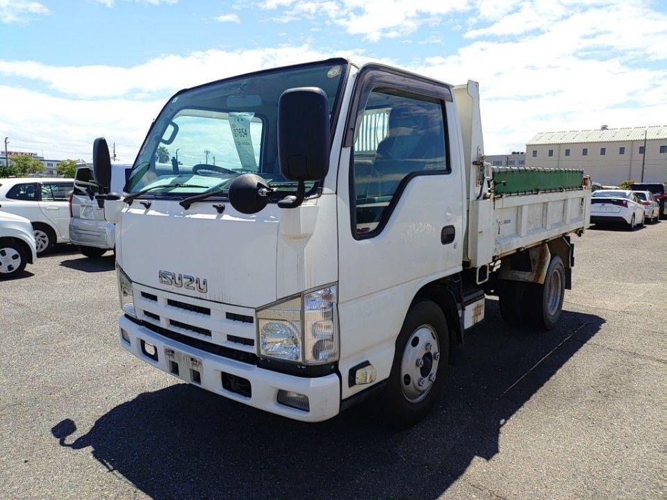 2014 Isuzu Elf Japan auction vehicle