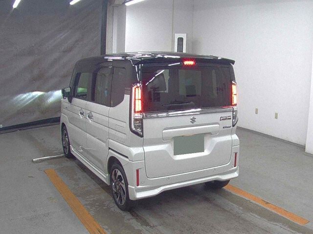 2024 Suzuki Spacia ハイブリッドXS auction photo 2