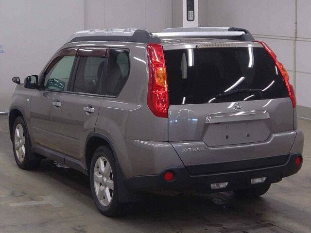 2009 Nissan X-Trail 20XT 4WD auction photo 2
