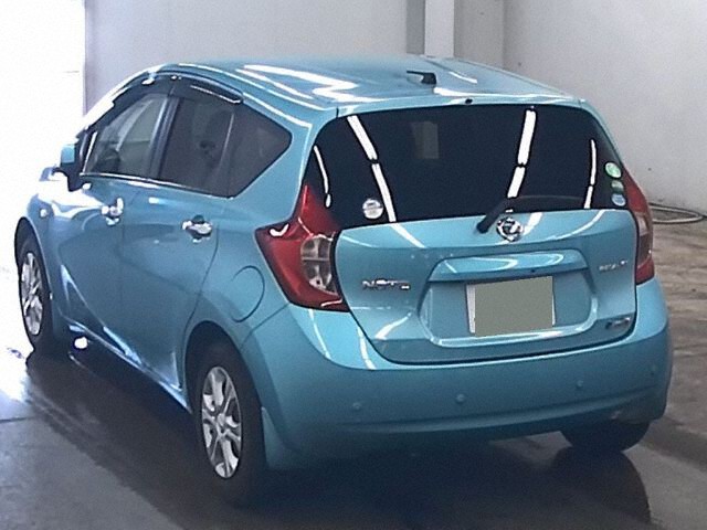 2014 Nissan Note メダリストエマブレP auction photo 2