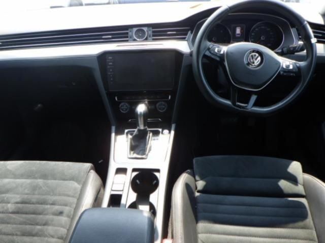 2018 Volkswagen パサートヴァリアント TDI Elegance Line auction photo 3