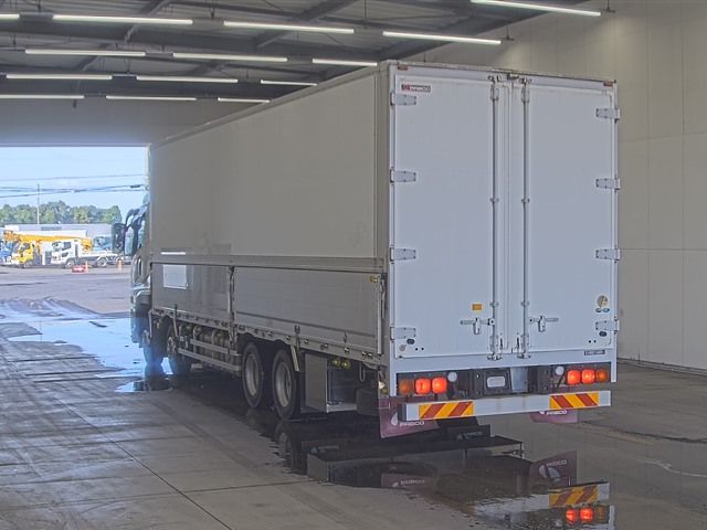 2020 Mitsubishi Fuso Sグレート Aluminum Wing auction photo 2