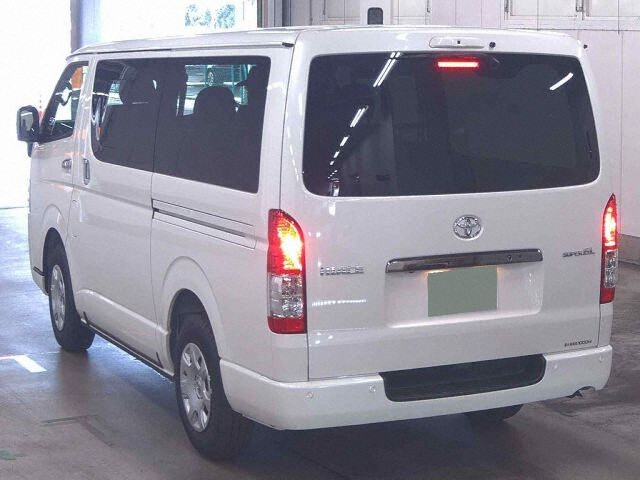 2026 Toyota Hiace LスーパーGLダーク2 auction photo 2