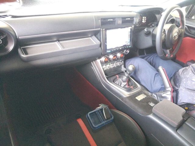 2024 Toyota GR86 RZ auction photo 3