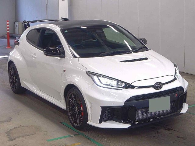Japan Auction Vehicles 8 2025 Toyota GR Yaris RZハイP+エアロPパケ 4WD auction photo