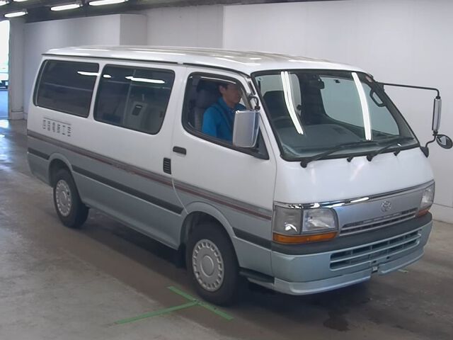 1996 Toyota Hiace ロングスーパーGL Japan auction vehicle