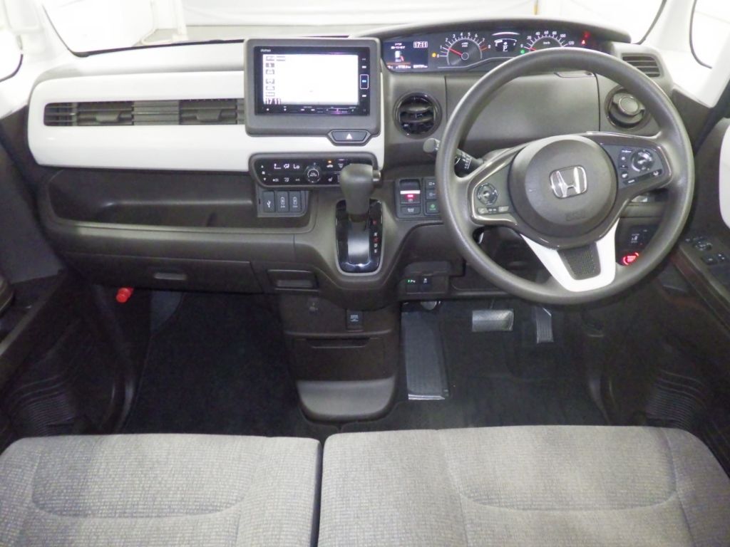 2023 Honda N-BOX L auction photo 3