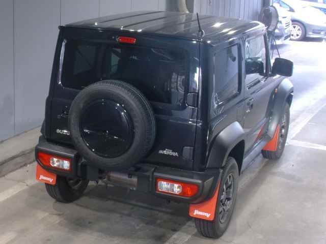 2021 Suzuki Jimny Sierra 4WD JC auction photo 2