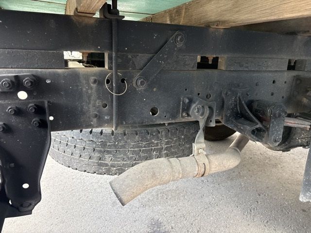 2005 Isuzu Elf Flat crane, 4-tier auction photo 16