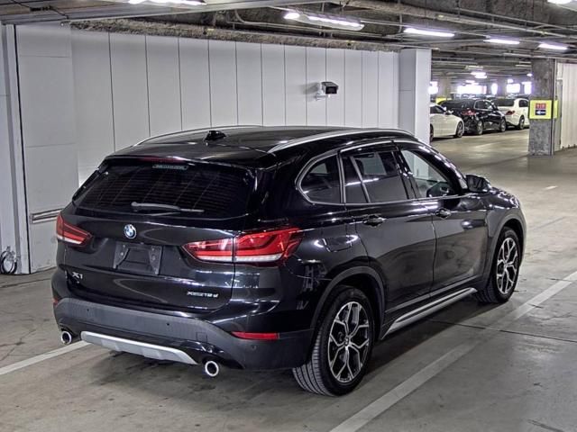 2019 BMW BMW X1 xDrive 18d X-Line Highline P Conf auction photo 3