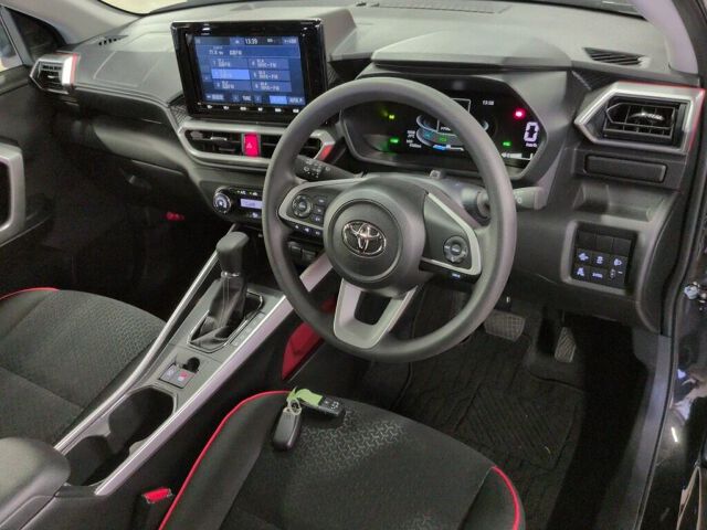2025 Toyota Raize Hybrid G auction photo 3