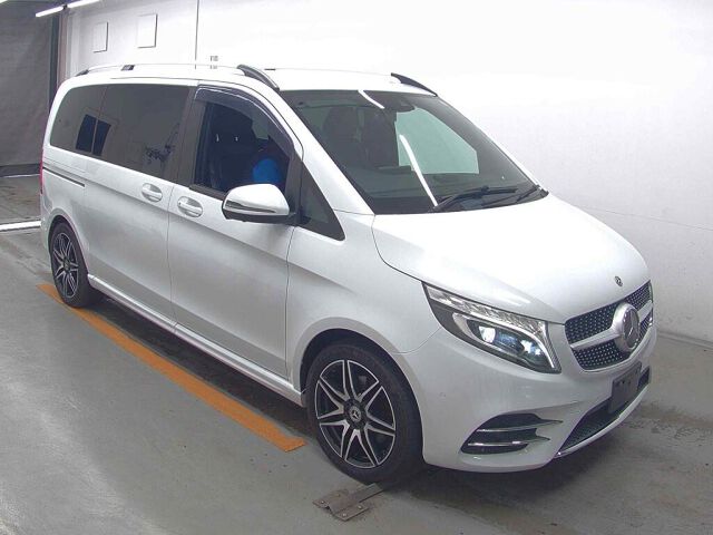 Japan Auction Vehicles 8 2021 Mercedes-Benz V-Class V220DアバAMGラ auction photo