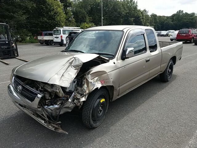 2003 Toyota Hilux auction photo 4