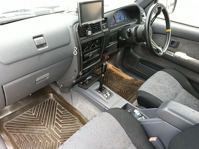 2003 Toyota Hilux auction photo 3