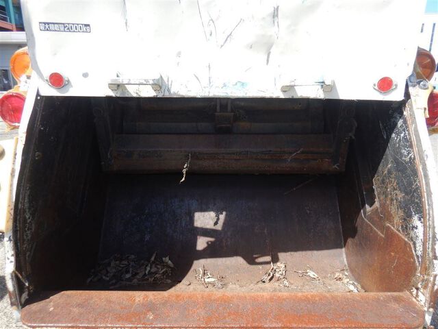 2002 Isuzu Elf パッカー auction photo 6