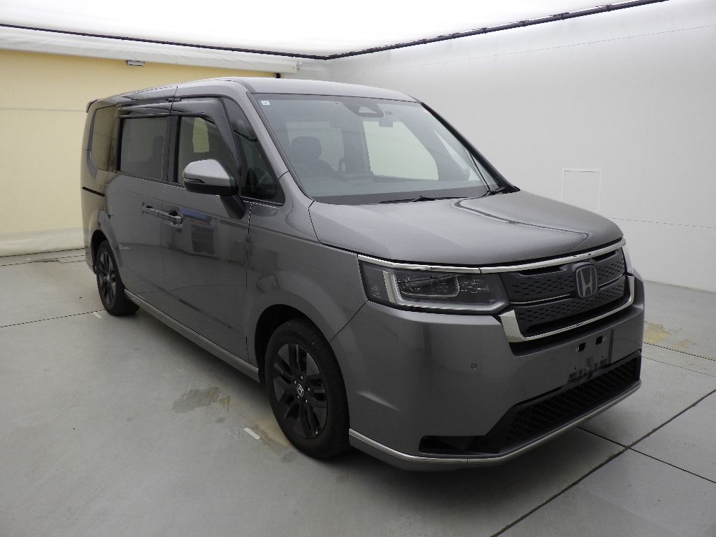 2023 Honda Stepwgn 4WD 8 Japan auction vehicle