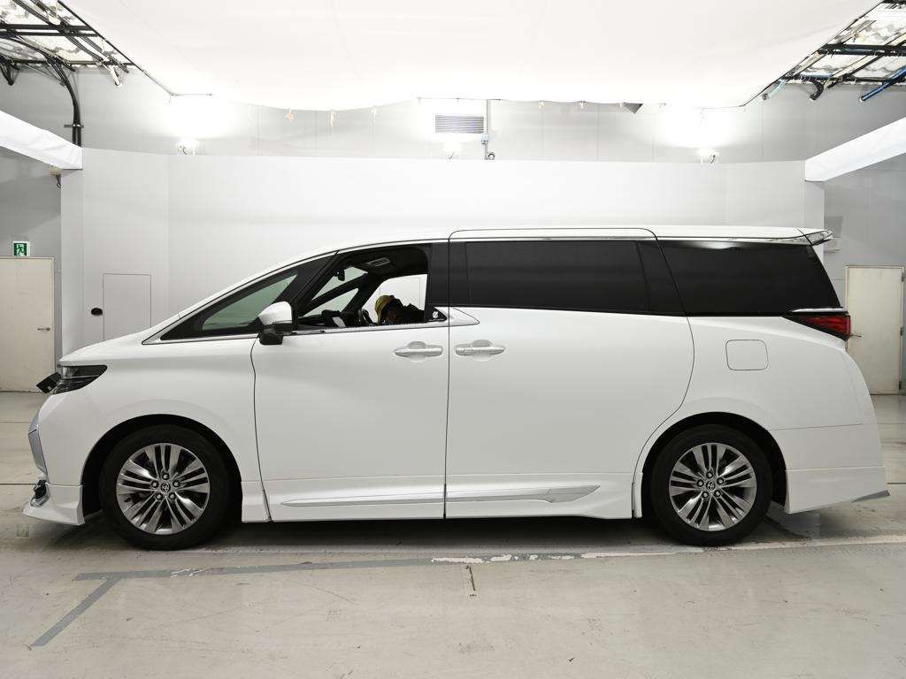 2024 Toyota Alphard Z auction photo 4