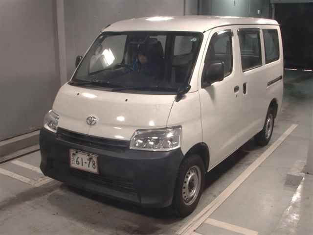 2022 Toyota タウンエース バン DX auction photo 4