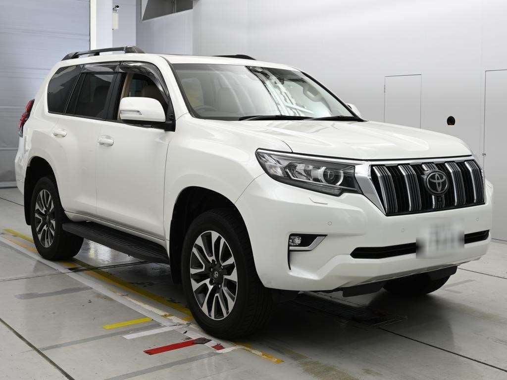 2022 Toyota Land Cruiser Prado TX Lパッケージ 4WD auction photo 5