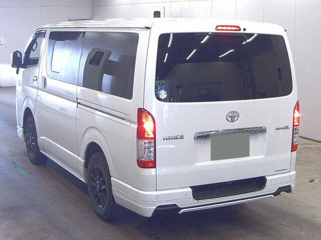 2024 Toyota Hiace ロングスーパーGL 4WD auction photo 2
