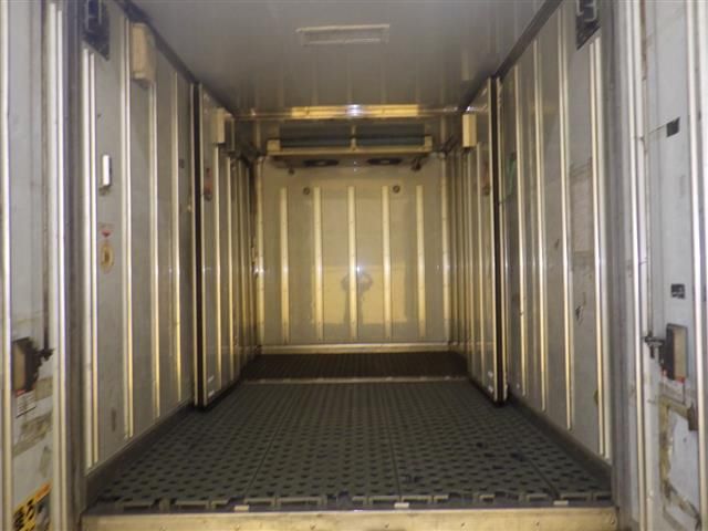 2011 Isuzu Elf 冷蔵・冷凍車 auction photo 4