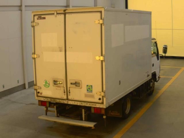 2011 Isuzu Elf 冷蔵・冷凍車 auction photo 2