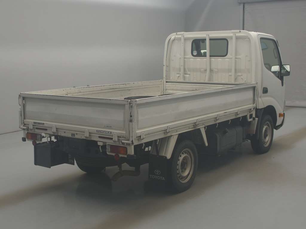 2018 Toyota Toyoace 4WD auction photo 2