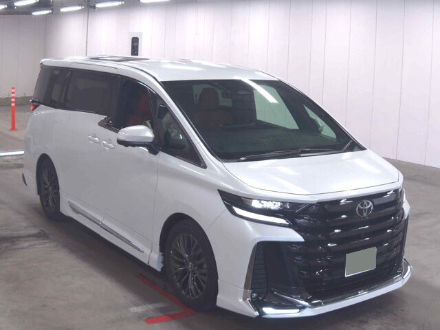 2025 Toyota Vellfire Z Premier Japan auction vehicle