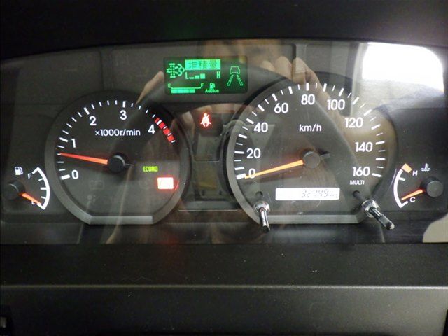 2021 Isuzu Elf Van auction photo 7