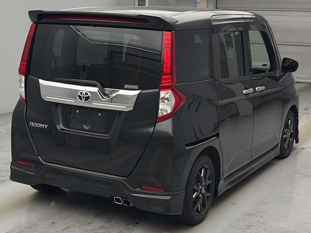 2018 Toyota Roomy カスタムG-T auction photo 2