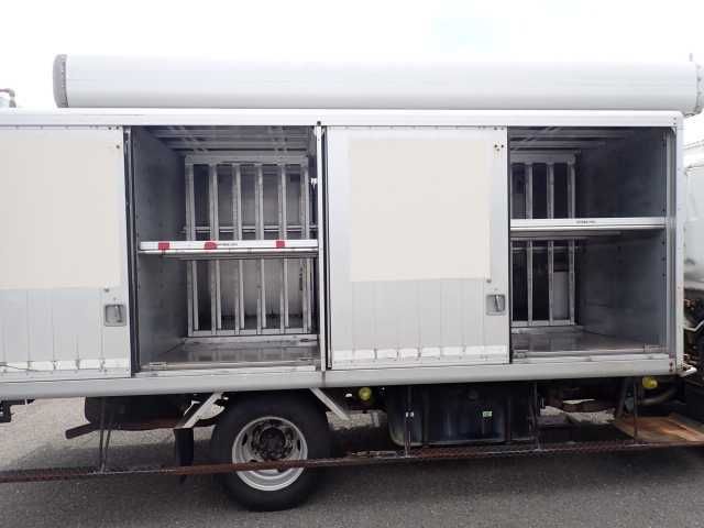 2005 Isuzu Elf 3.0t ボトルカー auction photo 3
